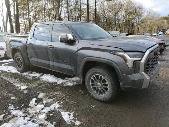 5TFLA5DB7NX030081 - 2022 TOYOTA TUNDRA CREWMAX SR GRAY photo 4