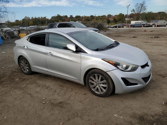 5NPDH4AE1FH570175 - 2015 HYUNDAI ELANTRA SE SILVER photo 4