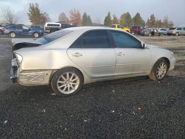 4T1BE32K83U727258 - 2003 TOYOTA CAMRY LE SILVER photo 3