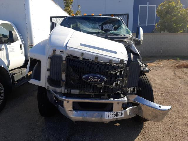 1FDNF6AY0JDF06719 - 2018 FORD F650 SUPER DUTY WHITE photo 5