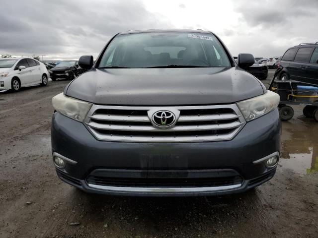 5TDZK3EH4CS072225 - 2012 TOYOTA HIGHLANDER BASE Gris photo 5