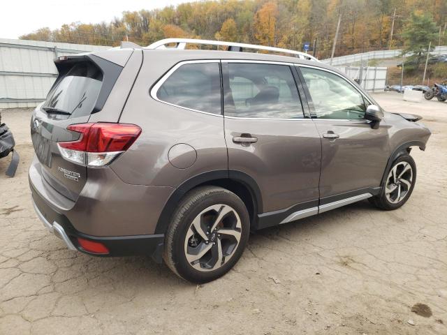 JF2SKARC7PH435892 - 2023 SUBARU FORESTER TOURING 棕色 照片 3