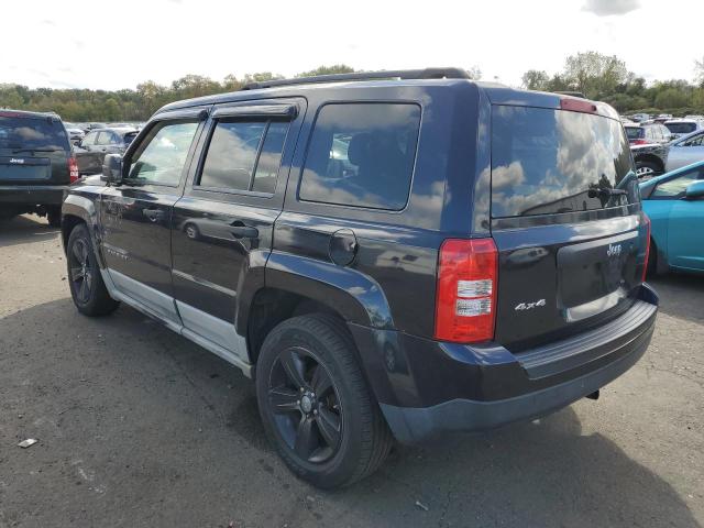 1J4NF1GB8BD107532 - 2011 JEEP PATRIOT SPORT BLACK photo 2