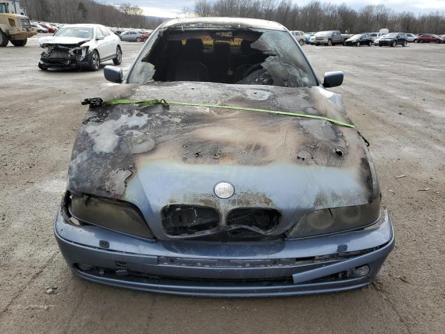 WBADT63452CH99060 - 2002 BMW 530 I AUTOMATIC BLUE photo 5