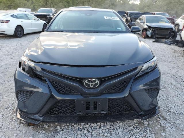 4T1KZ1AKXPU073301 - 2023 TOYOTA CAMRY TRD GRAY photo 5