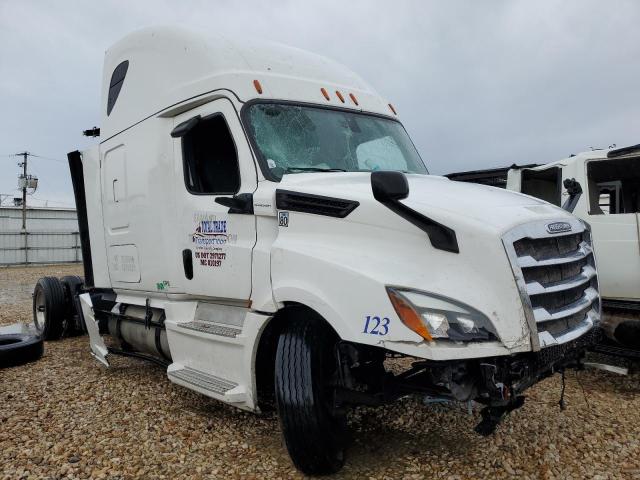 3AKJHHDR5KSKE7335 - 2019 FREIGHTLINER CASCADIA 1 WHITE photo 1