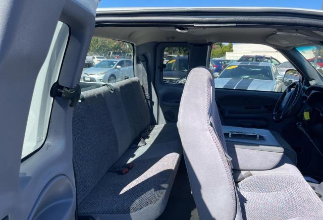 3B7KC23C22M293949 - 2002 DODGE RAM 2500 WHITE photo 6