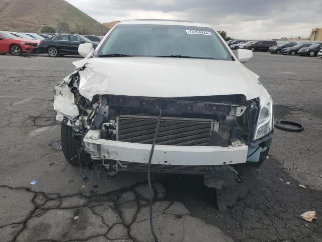 2G61S5S3XD9150036 - 2013 CADILLAC XTS PREMIUM COLLECTION WHITE photo 5