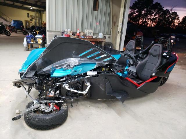 57XAARHB2N8153345 - 2022 POLARIS SLINGSHOT R TEAL photo 2