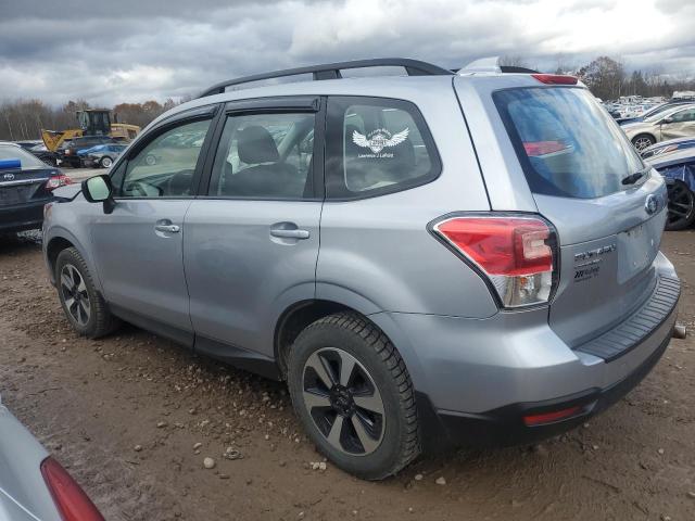 JF2SJABC1JH410099 - 2018 SUBARU FORESTER 2.5I SILVER photo 2