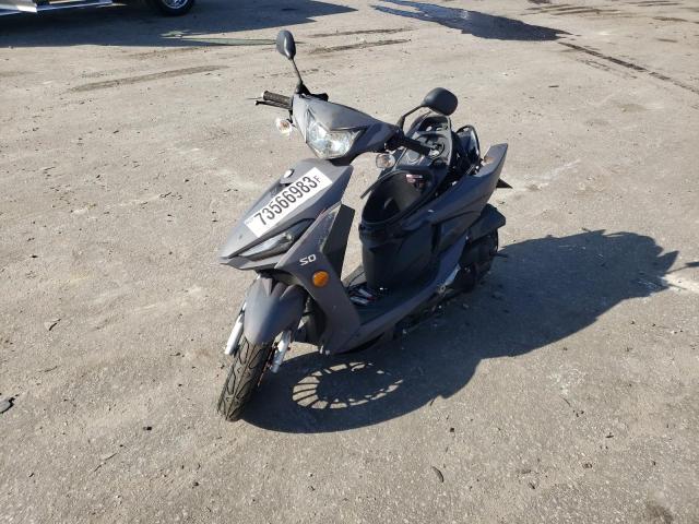 LLPVGBAH6L7080153 - 2020 YONG MOPED GRAY photo 2