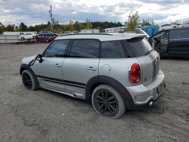 WMWZC5C57BWL52525 - 2011 MINI COOPER S COUNTRYMAN SILVER photo 2