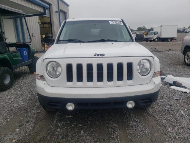 1C4NJPBA6FD368492 - 2015 JEEP PATRIOT SPORT თეთრი ფოტო 5