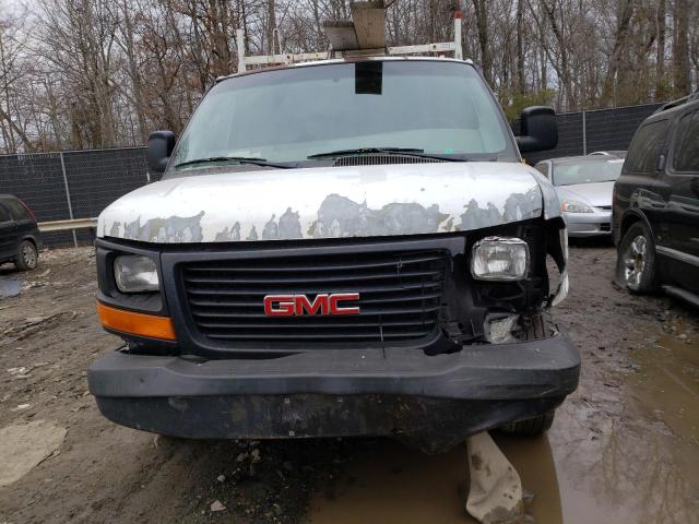 1GTGG25V651130375 - 2005 GMC SAVANA G2500 WHITE photo 5