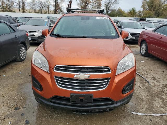 KL7CJRSB1FB116265 - 2015 CHEVROLET TRAX 1LT ORANGE photo 5