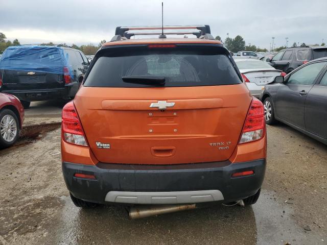 KL7CJRSB1FB116265 - 2015 CHEVROLET TRAX 1LT ORANGE photo 6