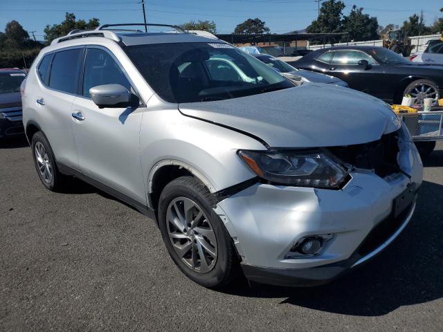 5N1AT2MVXFC915485 - 2015 NISSAN ROGUE S SILVER photo 4