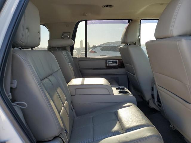 5LMJJ2H56EEL06152 - 2014 LINCOLN NAVIGATOR 白色 照片 11