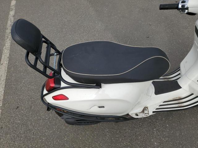 ZAPM818G0M5801701 - 2021 VESPA PRIMAVERA/ 150 WHITE photo 6