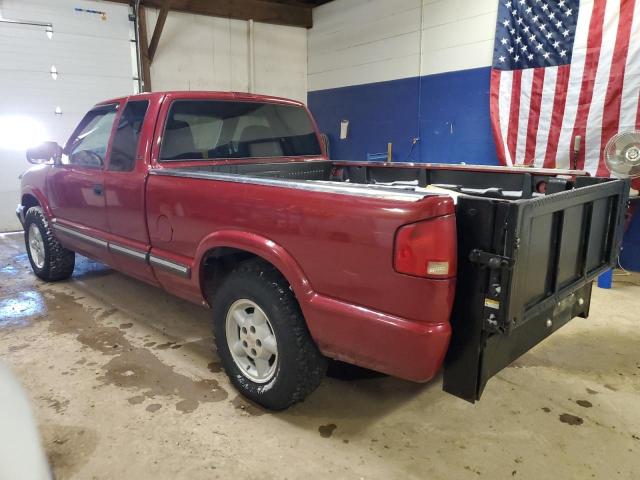 1GCDT19X438123384 - 2003 CHEVROLET S TRUCK S10 MAROON photo 2