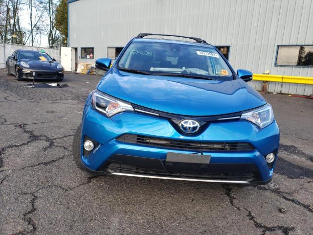 JTMRJREV0JD167305 - 2018 TOYOTA RAV4 HV LE BLUE photo 5