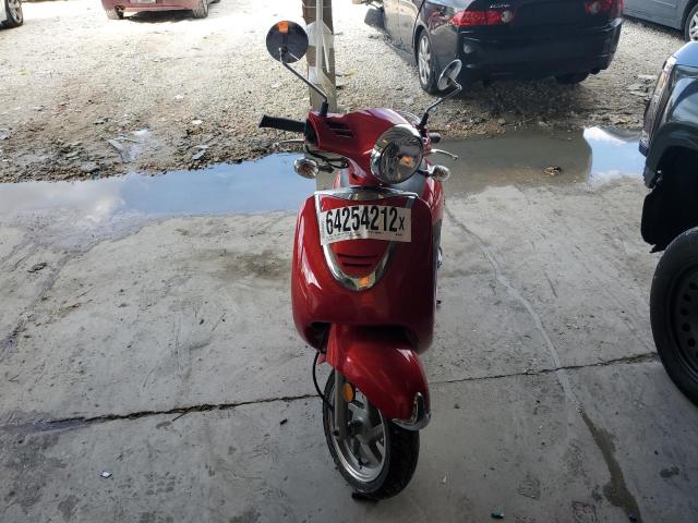 RFGBDSAE7NX000415 - 2022 LANCIA SCOOTER RED photo 5