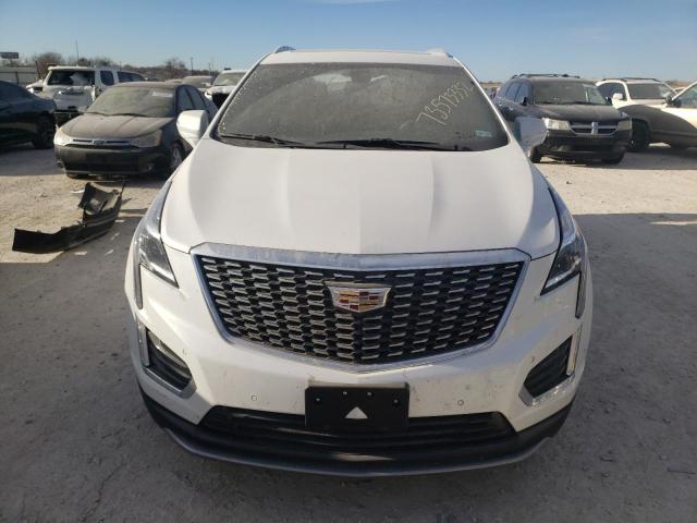 1GYKNCRS7MZ190195 - 2021 CADILLAC XT5 PREMIUM LUXURY WHITE photo 5