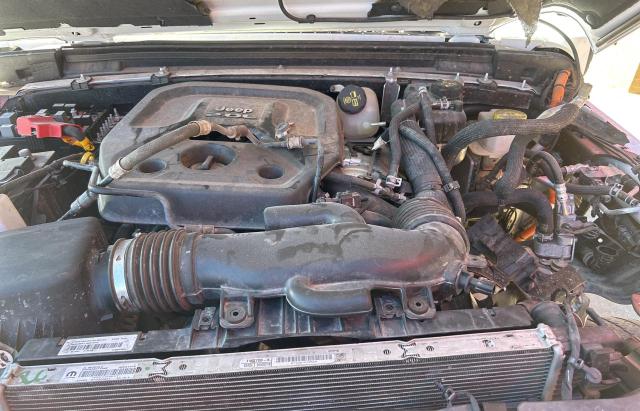 1C4JJXP62MW730600 - 2021 JEEP WRANGLER U SAHARA 4XE WHITE photo 7