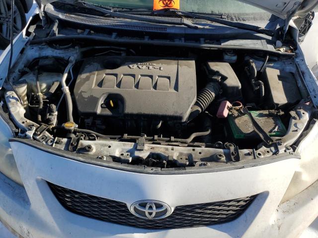 1NXBU4EE1AZ182547 - 2010 TOYOTA COROLLA BASE WHITE photo 11