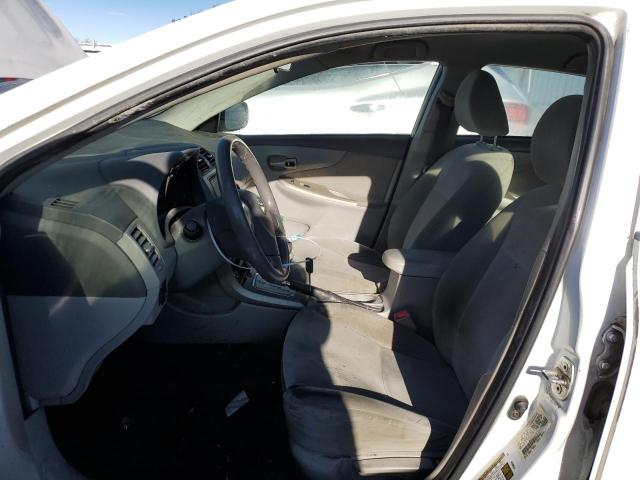 1NXBU4EE1AZ182547 - 2010 TOYOTA COROLLA BASE WHITE photo 7