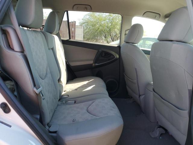 2T3BF4DV0CW199667 - 2012 TOYOTA RAV4 WHITE photo 11