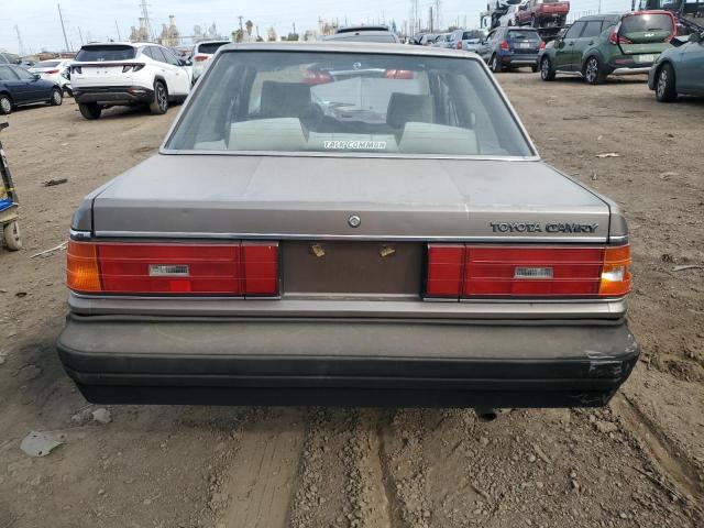 JT2SV12E8F0285993 - 1985 TOYOTA CAMRY DLX TAN photo 6