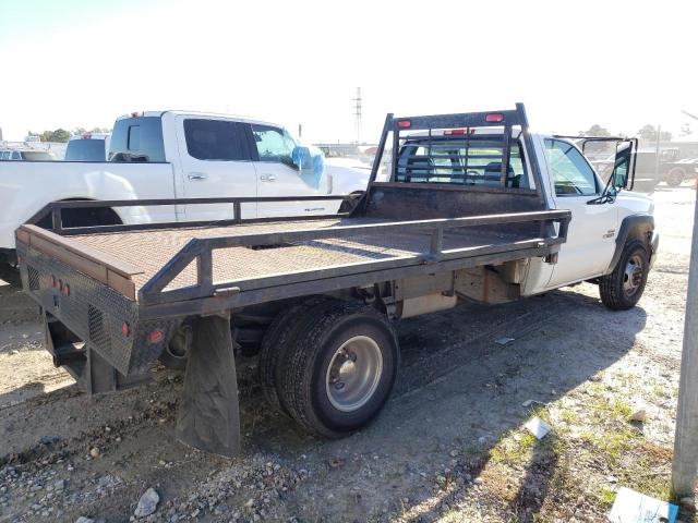 1GBJC34D76E153808 - 2006 CHEVROLET SILVERADO C3500 WHITE photo 3