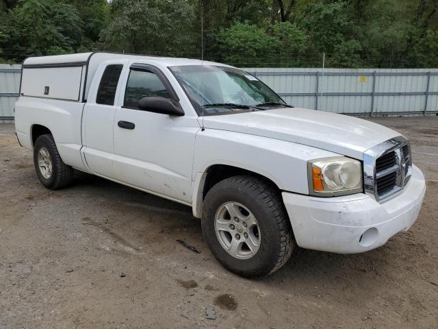 1D7HE42K87S149111 - 2007 DODGE DAKOTA SLT WHITE photo 4