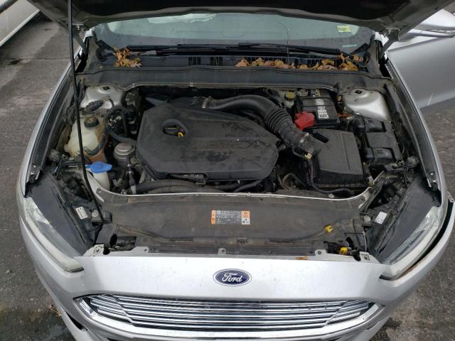 3FA6P0HR4DR158989 - 2013 FORD FUSION SE SILVER photo 11