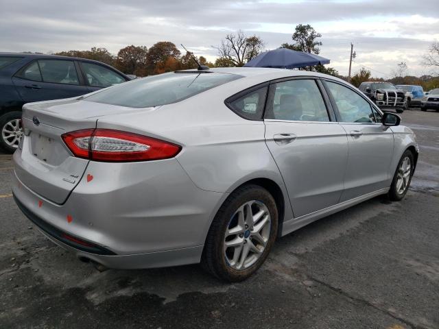 3FA6P0HR4DR158989 - 2013 FORD FUSION SE SILVER photo 3