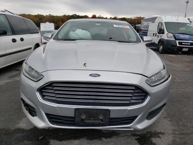 3FA6P0HR4DR158989 - 2013 FORD FUSION SE SILVER photo 5