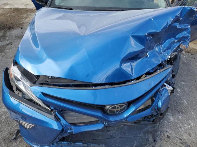 4T1K61AK9LU385466 - 2020 TOYOTA CAMRY XSE BLUE photo 11