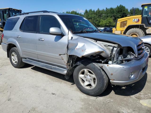 5TDBT44A62S108441 - 2002 TOYOTA SEQUOIA SR5 SILVER photo 4