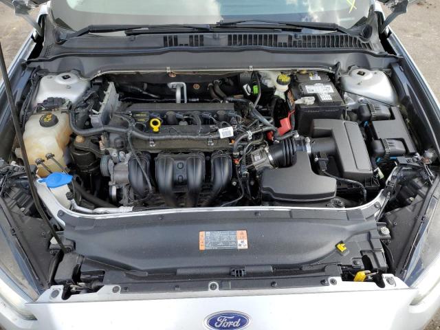 1FA6P0H72F5128958 - 2015 FORD FUSION SE SILVER photo 11