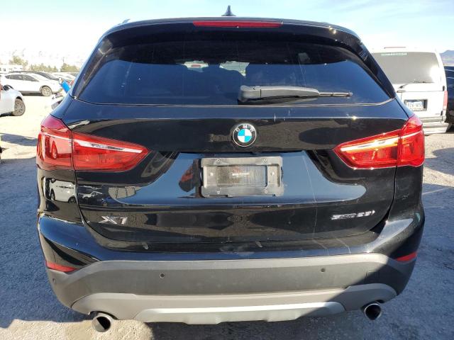 WBXHU7C50K5L10536 - 2019 BMW X1 SDRIVE28I BLACK photo 6