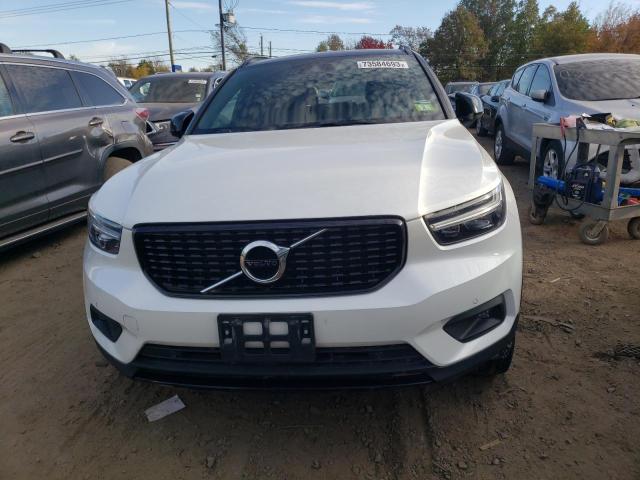 YV4162UM3M2497550 - 2021 VOLVO XC40 T5 R-DESIGN WHITE photo 5