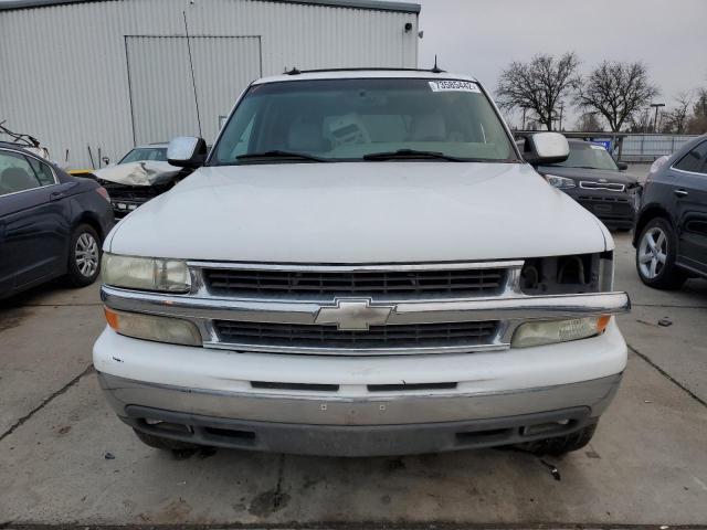 3GNEC16T73G240271 - 2003 CHEVROLET SUBURBAN C1500 WHITE photo 5