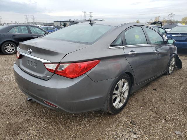 5NPEC4AC7DH529080 - 2013 HYUNDAI SONATA SE GRAY photo 3