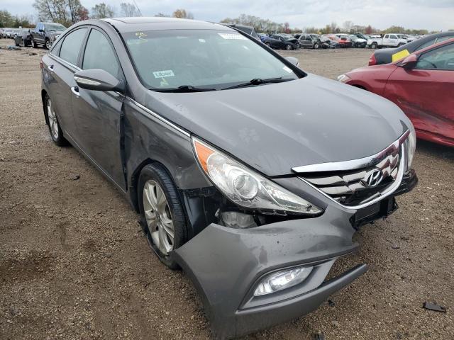 5NPEC4AC7DH529080 - 2013 HYUNDAI SONATA SE GRAY photo 4