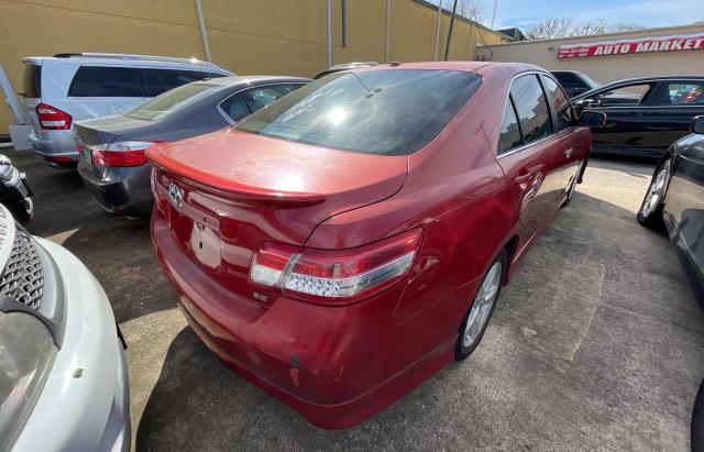 4T1BK3EKXAU114236 - 2010 TOYOTA CAMRY SE RED photo 4