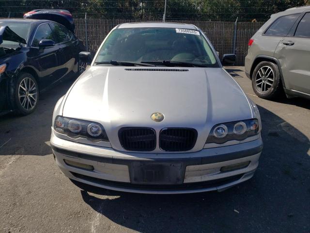 WBAAM3336YKC65408 - 2000 BMW 323 I SILVER photo 5