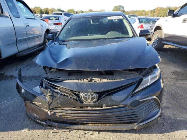 4T1C11AK9MU437859 - 2021 TOYOTA CAMRY LE BLACK photo 5