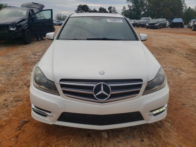 WDDGF4HBXEA937052 - 2014 MERCEDES-BENZ C 250 WHITE photo 5