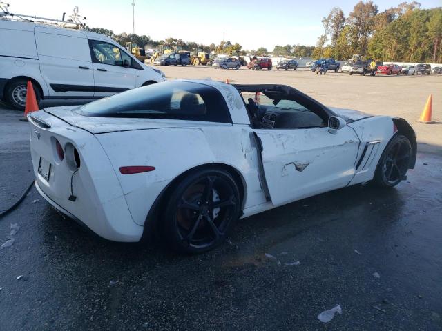 1G1YU2DW5A5102005 - 2010 CHEVROLET CORVETTE GRAND SPORT WHITE photo 3